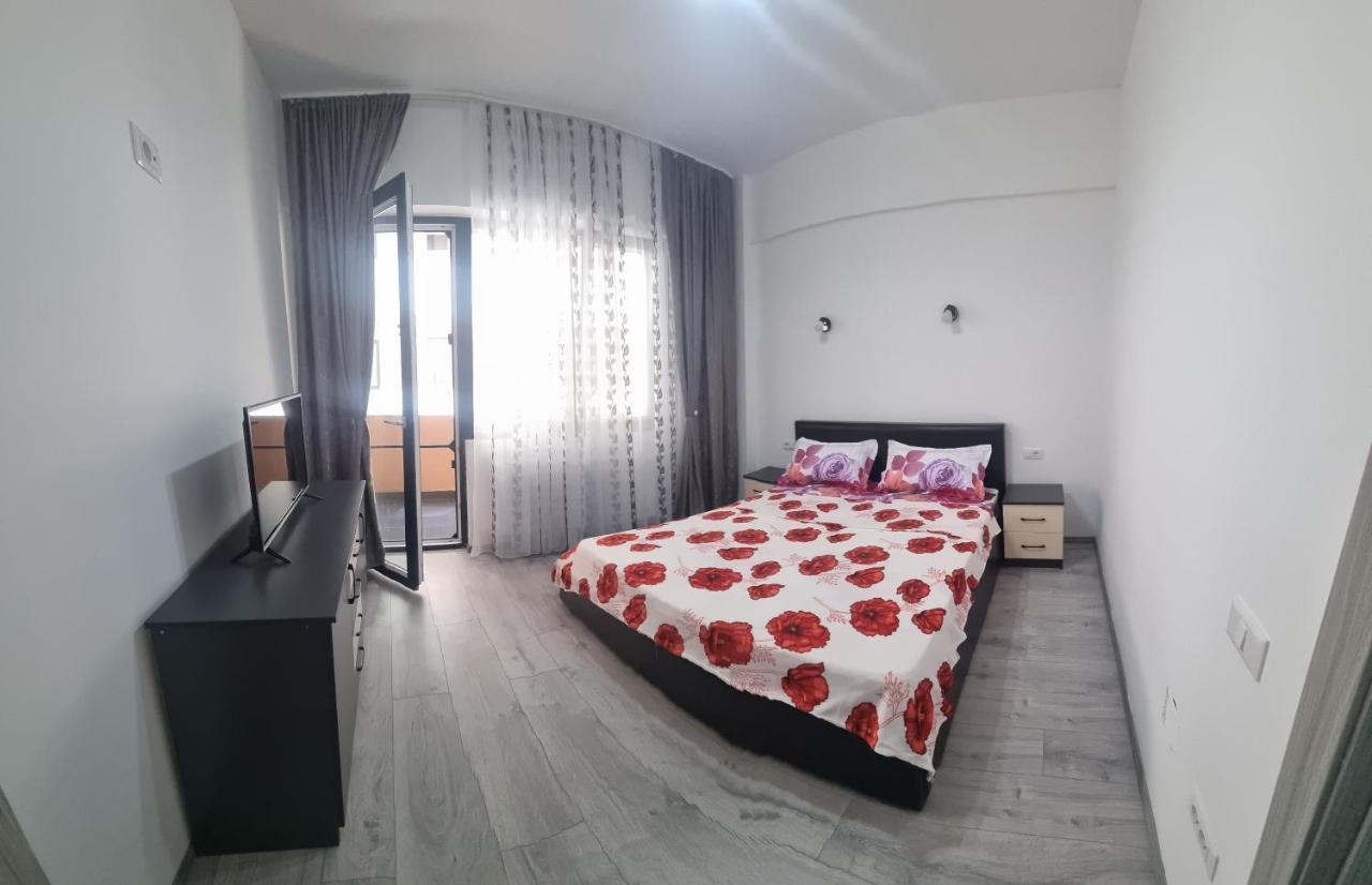 Apartament Mihaela Râmnicu Vâlcea Exterior foto