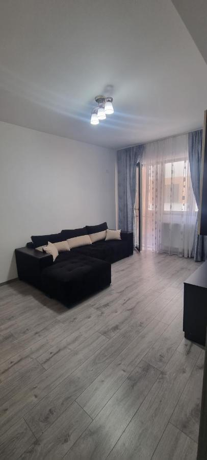 Apartament Mihaela Râmnicu Vâlcea Exterior foto